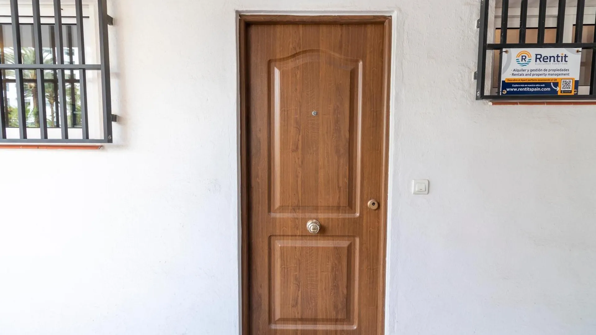 Rentitspain Apartamento Arce 13 Balcon Con Vista Al Mar Nerja