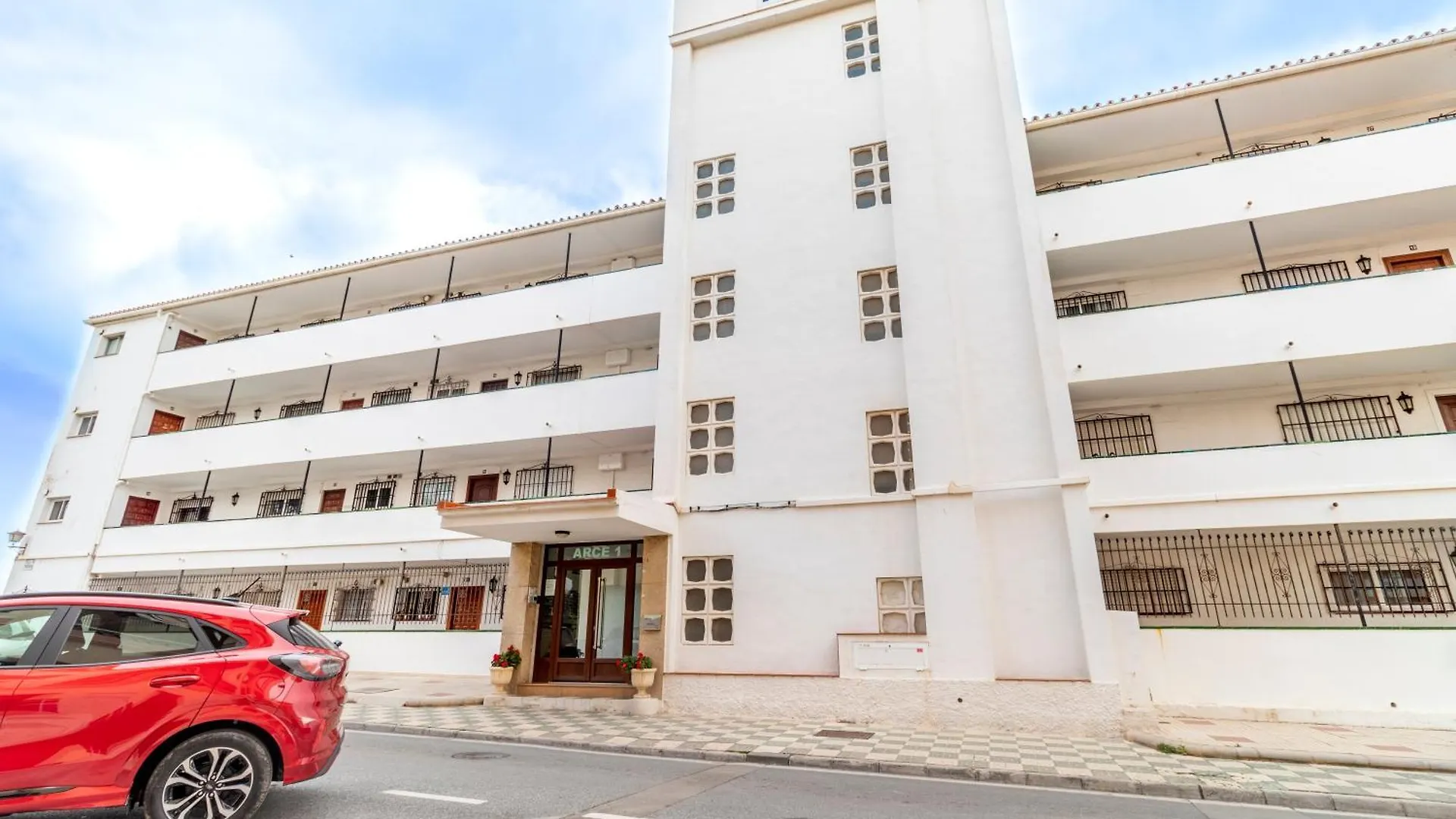 Rentitspain Apartamento Arce 13 Balcon Con Vista Al Mar Nerja 0*,