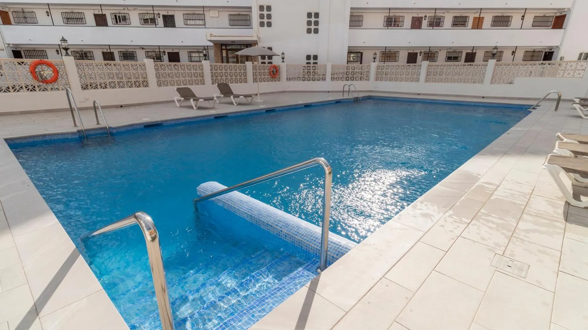 Apartment Rentitspain Apartamento Arce 13 Balcon Con Vista Al Mar Nerja