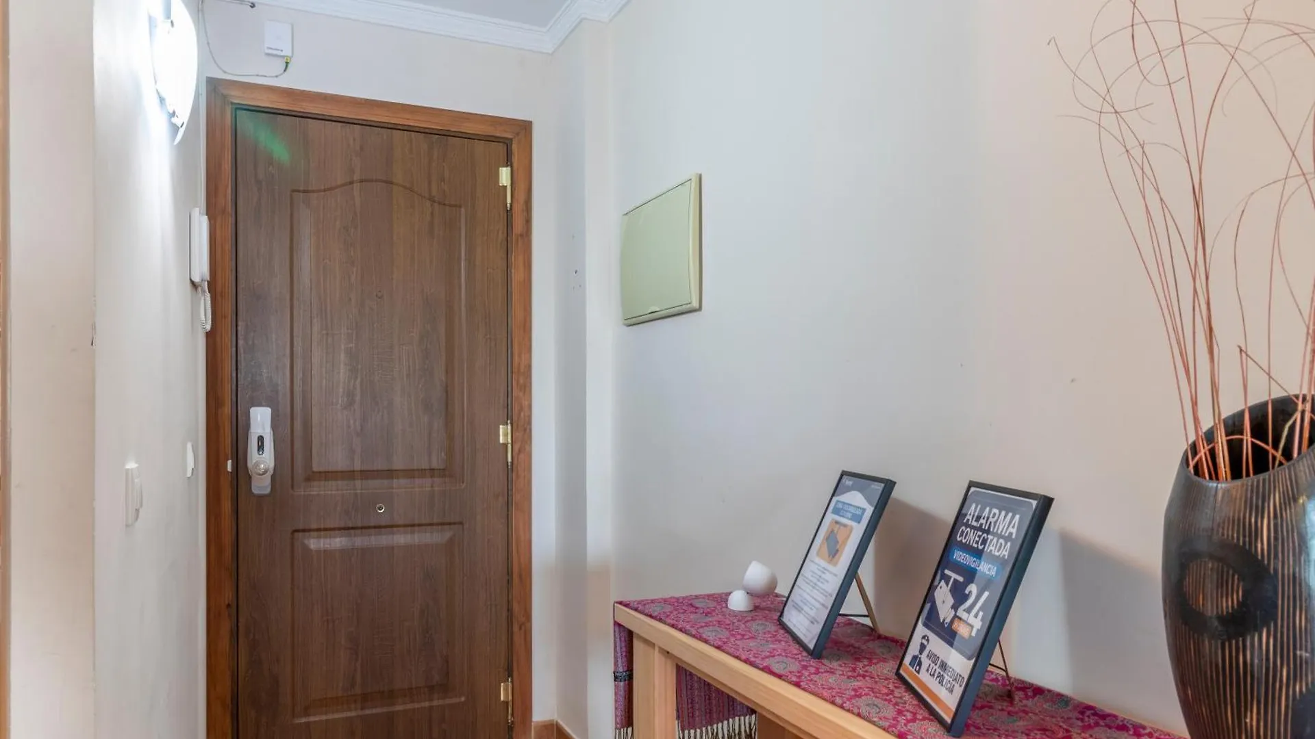 Rentitspain Apartamento Arce 13 Balcon Con Vista Al Mar Nerja Apartment
